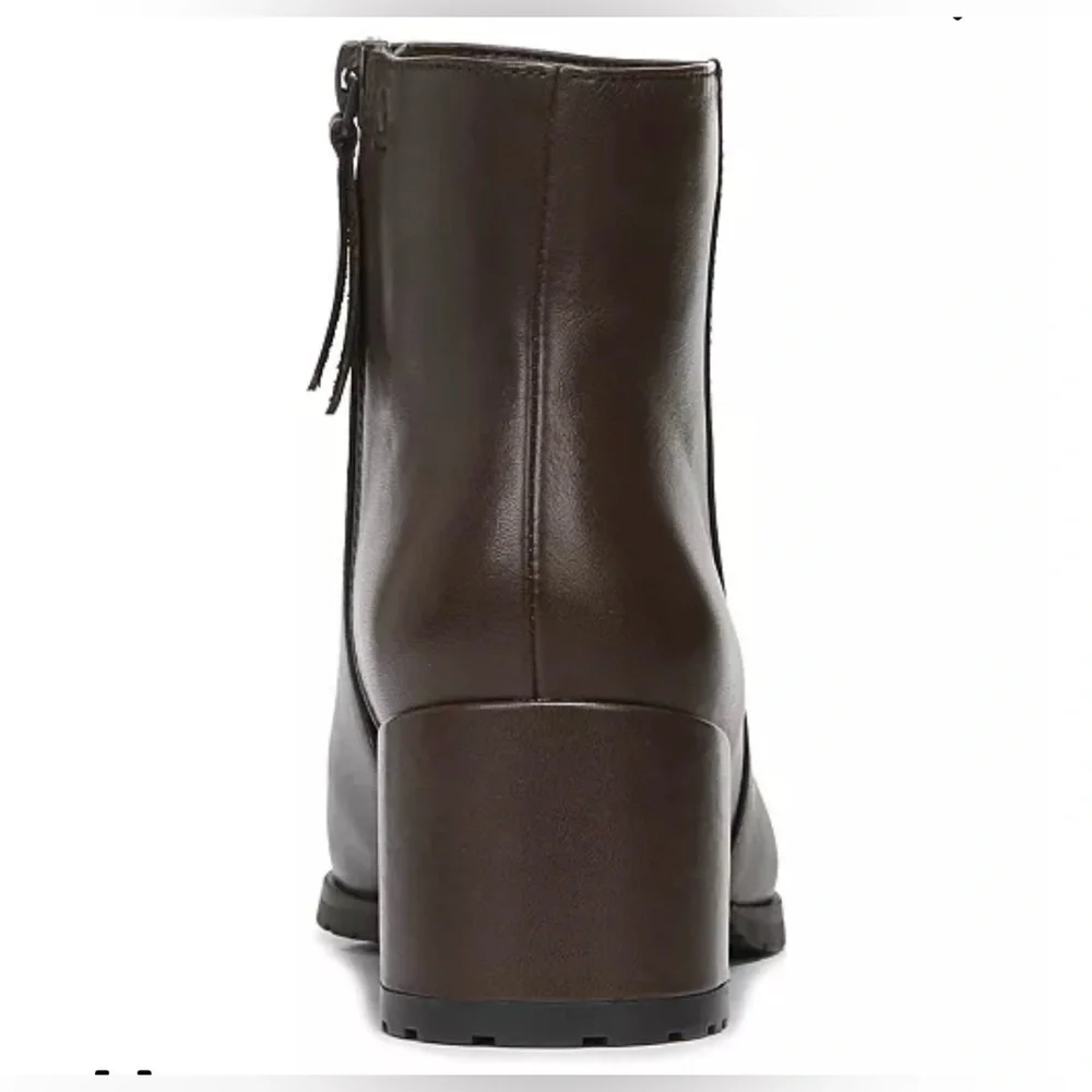 Naturalizer Woman’s Chocolate Waterproof Boots Size 7W NEW - Picture 3 of 9